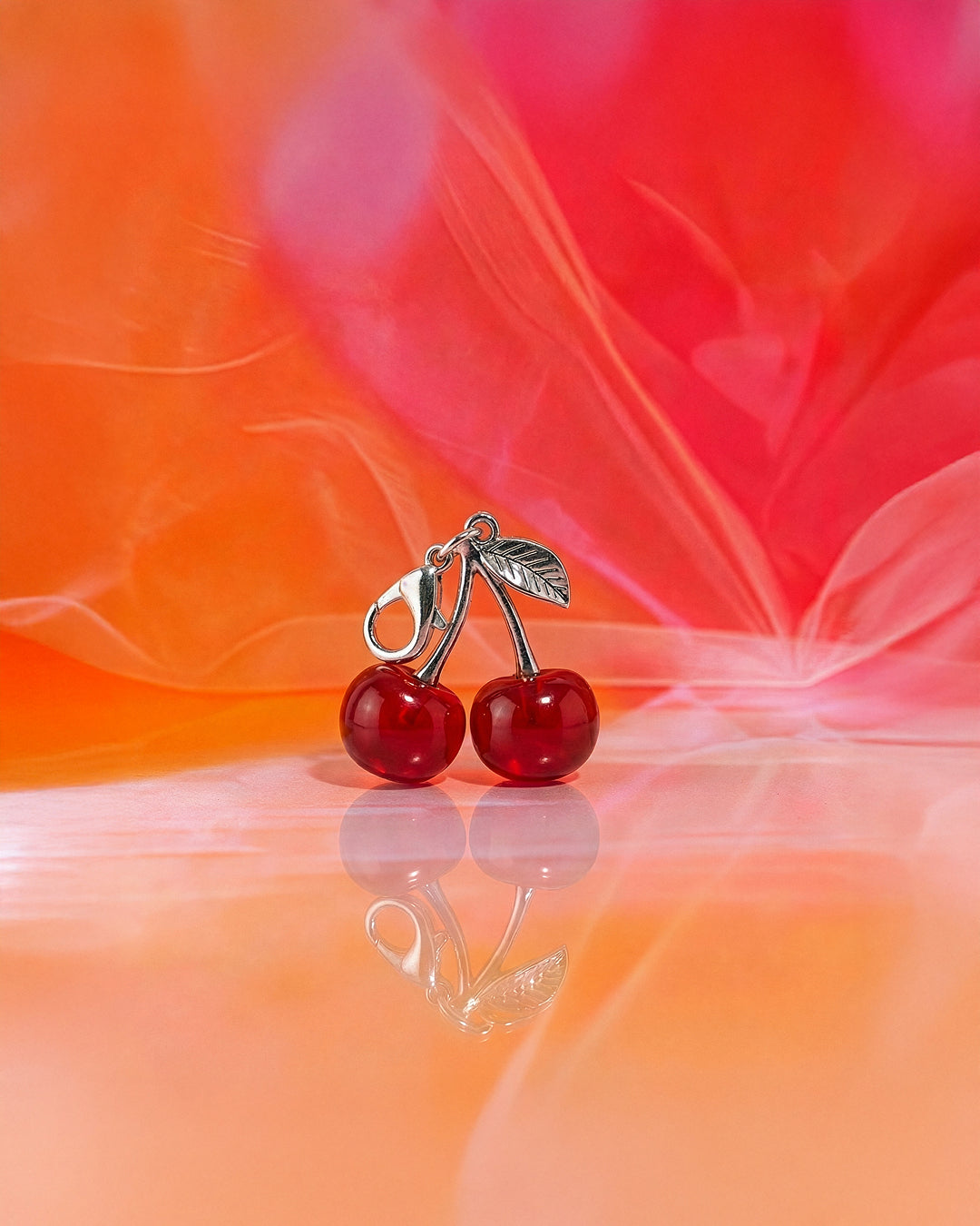 Charm Chérie Cherry