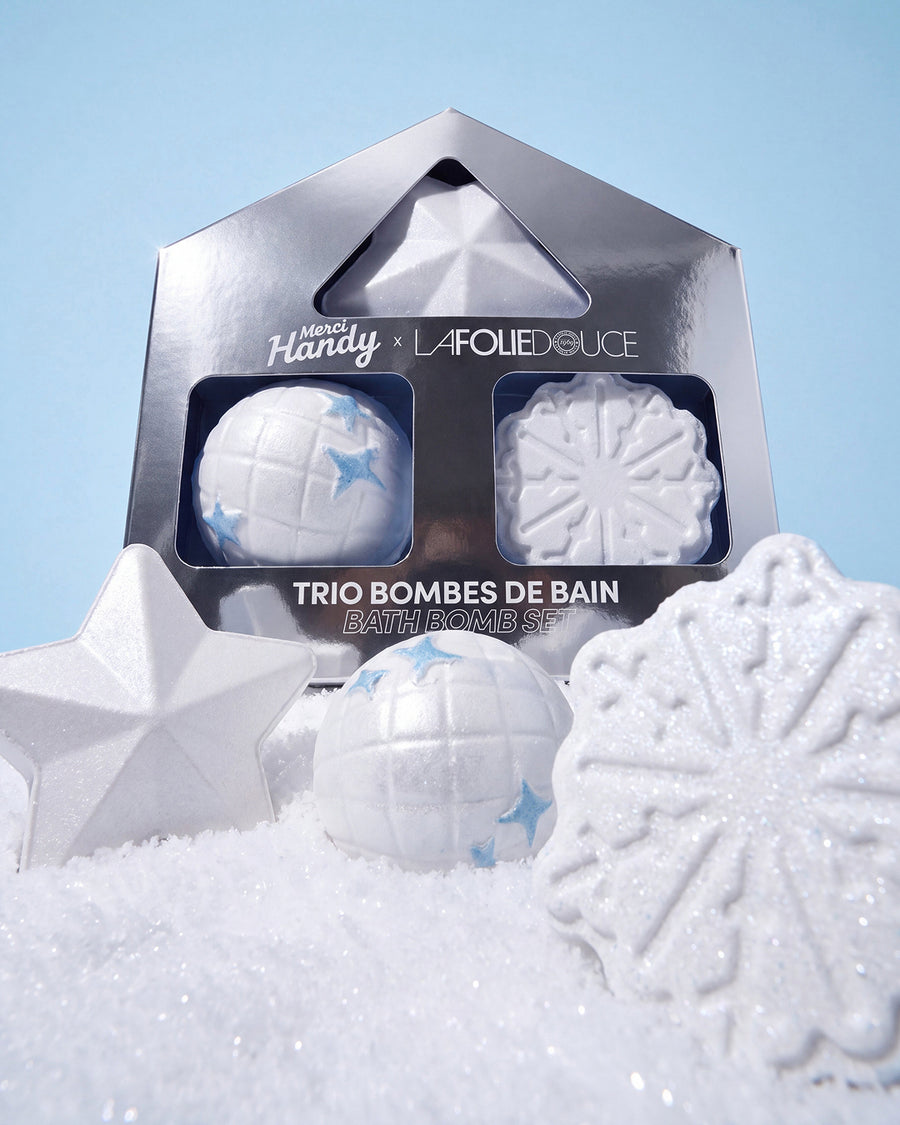 Bath Bomb Trio x La Folie Douce™ Merci Handy – silver gift box of 3 bath bombs in the snow